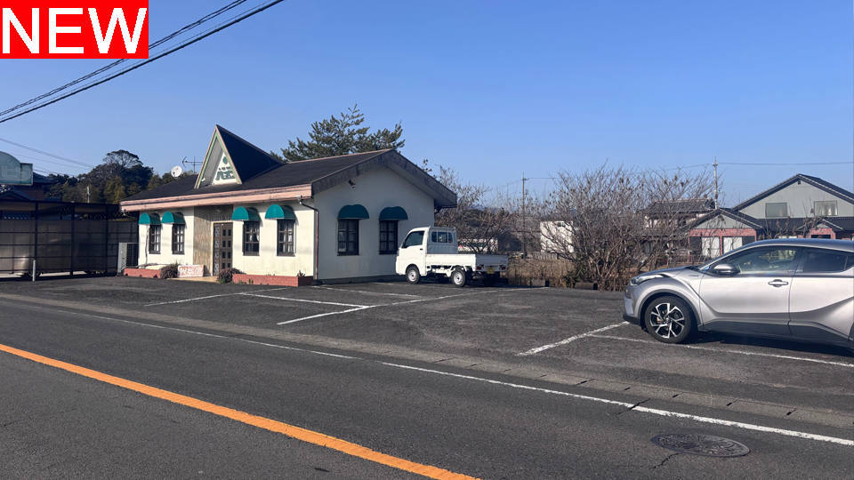 鈴鹿市国府町　貸店舗