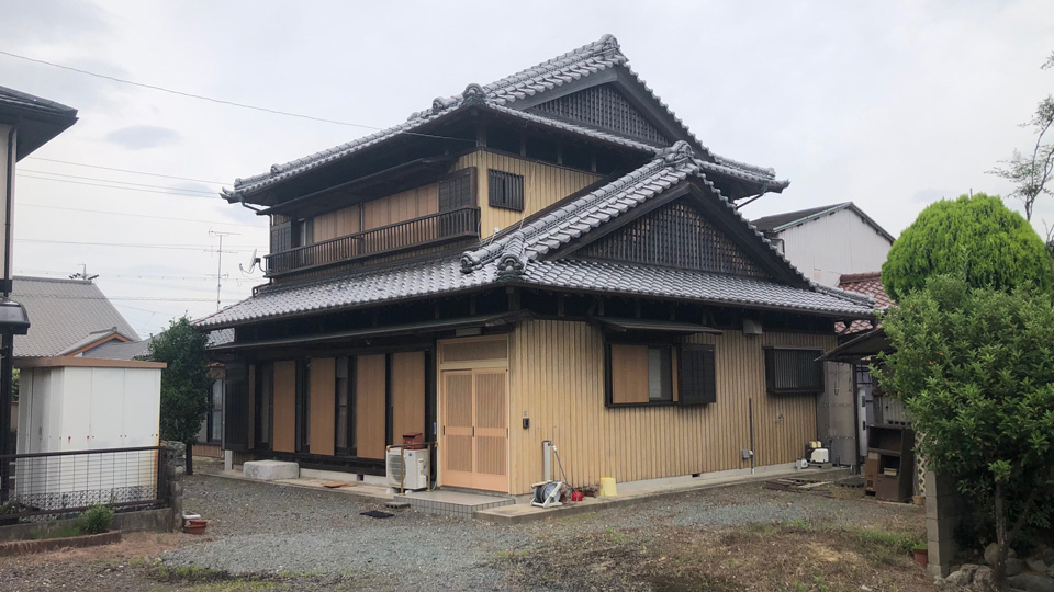 津市白塚町　売中古戸建　倉庫付